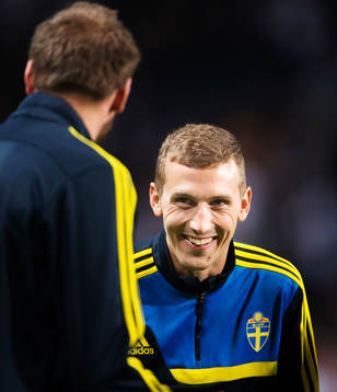 Sveriges Alexander Gerndt ler
