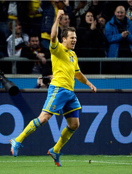 Sveriges Tobias Hysén  jublar