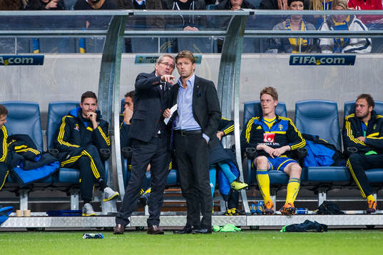 Sveriges förbundskapten Erik Hamrén och players manager