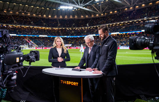 TV4s team Anna Brolin, Hasse Backe och Olof Lundh innan