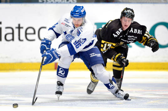 s Fredrik Carlsson