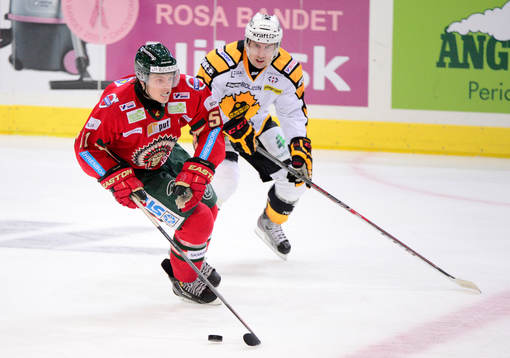 Skellefteås Erik Andersson och Frölundas Mats Rosseli