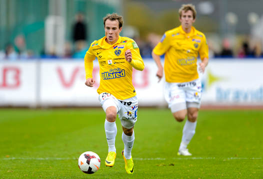 Falkenbergs Calle Wede med bollen