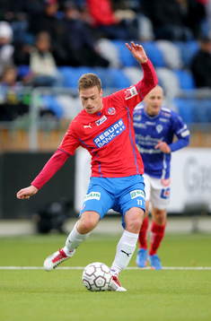 Helsingborgs Arnor Smarason  i matchen mellan Åtvidaberg