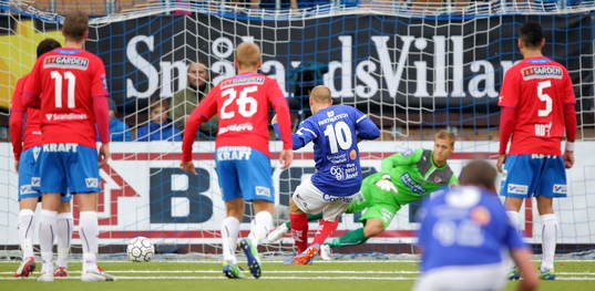 Mål 2-0 på straff av Åtvidabergs Daniel Sjölund i