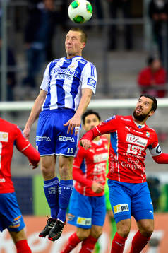 IFK Göteborgs Jakob Johansson nickar undan framför
