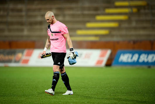 Tommy Naurin, målvakt Sundsvall deppar