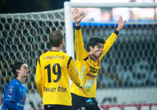 Halmstads Marcus Antonsson har blivit nedgjord och fått