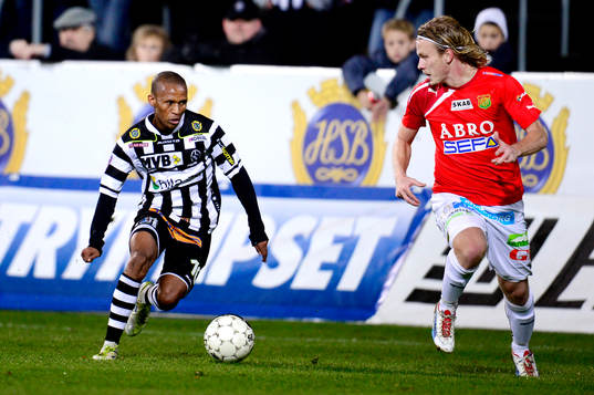 GAIS Jesper Floren bevakar Landskrona BOIS Amethyst Bradley