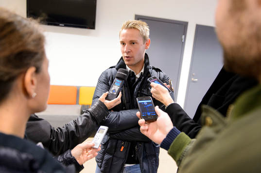 Elfsborgs Andreas Klarström blir intervjuad