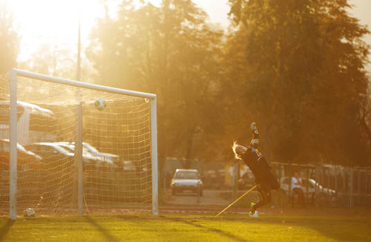 Bläddra bland fler bilder av Fotboll, dam, Sverige, träning