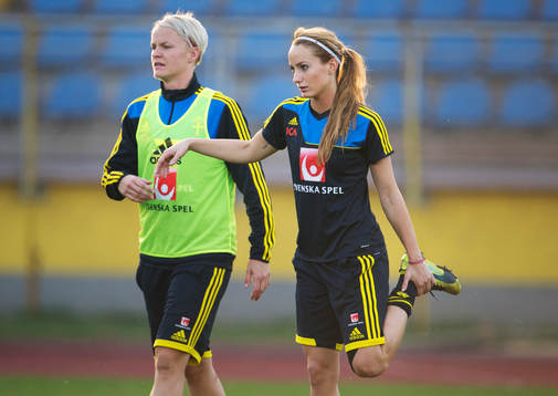 Nilla Fischer och Kosovare Asllani