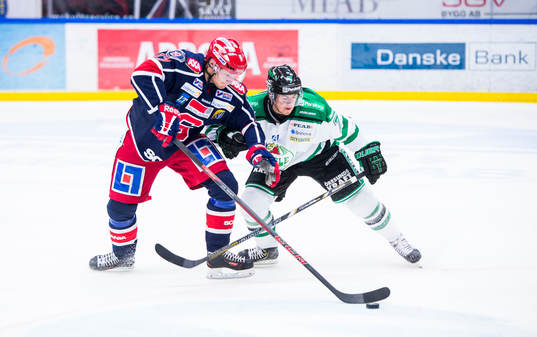 Södertäljes Jonas Engström och Rögles Victor Berglind