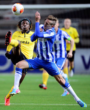 Elfsborgs Mohamed Bangura och Esbjergs Kian Hansen