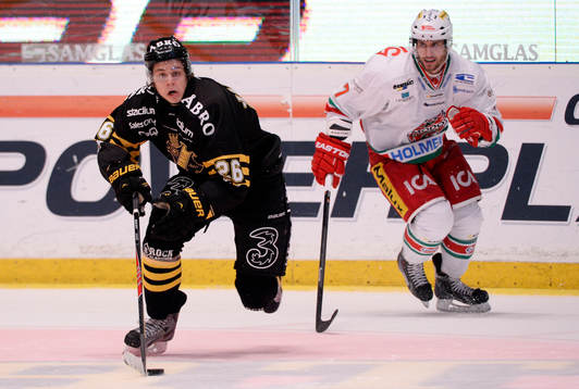 s Mattias Janmark och Modos Jeff Tambellini