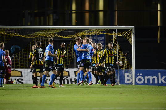 Halmstad.Fredrik Liverstam, jublar