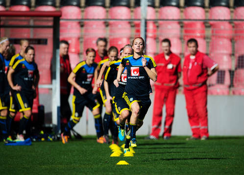 Kosovare Asllani springer