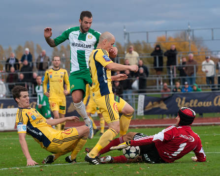 Hammarbys Andreas Haddad nära överlista Matt Pyzdrowski