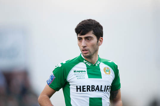 Hammarbys Nahir Besara i matchen i Superettan mellan