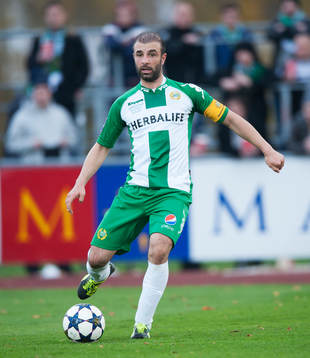 Hammarbys Kennedy Bakircioglu i matchen i Superettan mellan