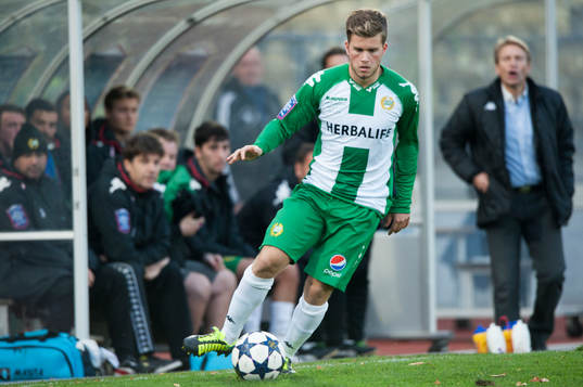 Hammarbys Nicklas Lindqvist påhejad av tränaren Thomas
