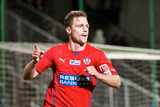 Helsingborgs Arnor Smarason jublar