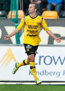 Mjällbys  Craig Henderson 1-0  i