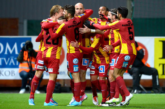 Syrianskas Dinko Felic gratuleras