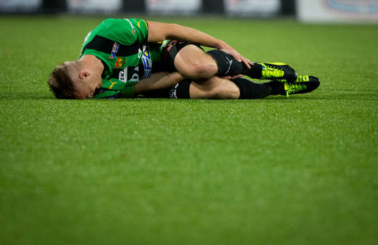 GAIS Björn Andersson har ont i Superettan mellan Örebro