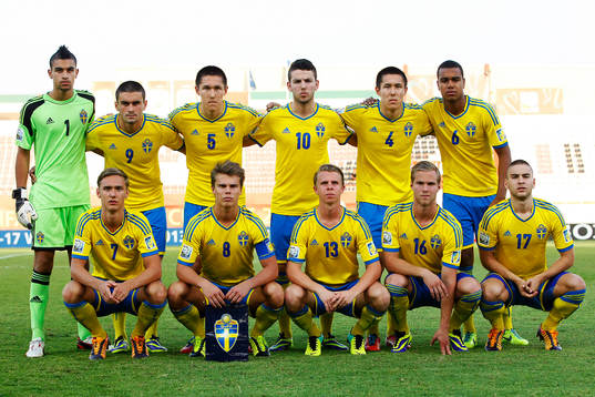 Sveriges startelva Övre raden fr v. Sixten Mohlin, Valmir
