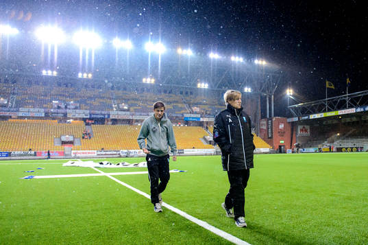 Malmös Simon Thern och Emil Forsberg går på planen innan