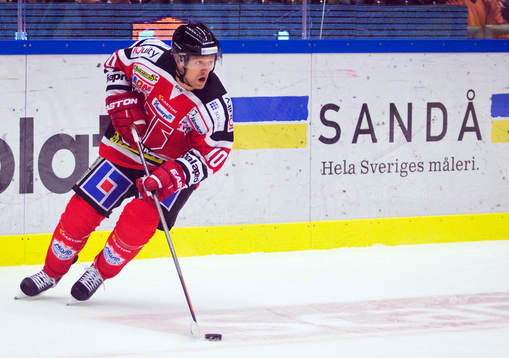 Örebros Jonas Karlsson gör hemmapremiär i SHL mellan
