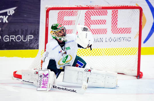 Färjestads Färjestads målvakt Danny Taylor räddar