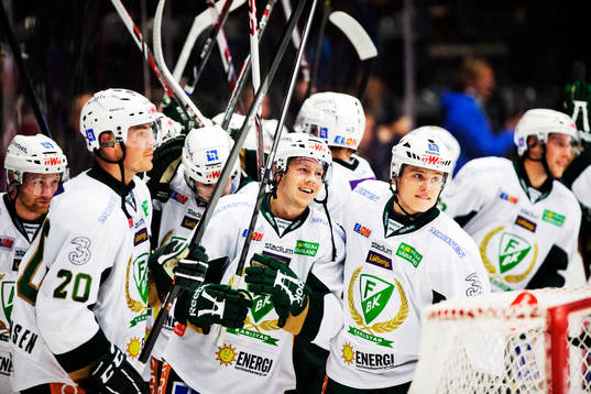 Färjestads Joakim Hillding sätter