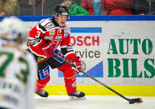 Örebros Bobbo Petersson i SHL mellan Örebro och Färjestad
