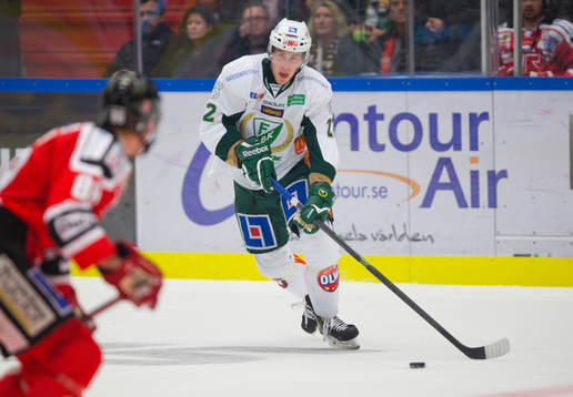 Färjestads Per Åslund i SHL mellan Örebro och Färjestad
