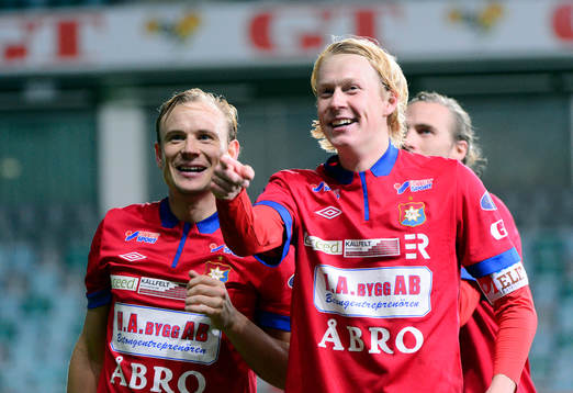 Örgrytes Jacob Ericsson jublar
