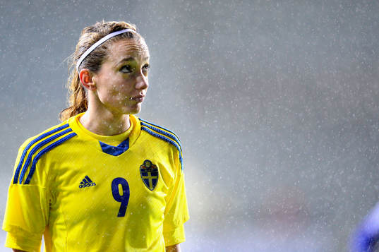 Sveriges Kosovare Asllani