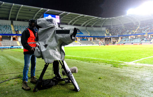 En tv--kamera på Gamla Ullevi