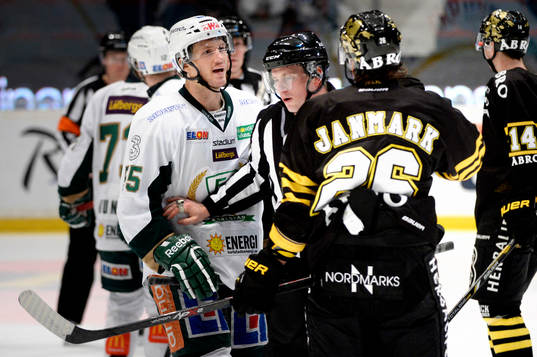 s Mattias Janmark argumenterar