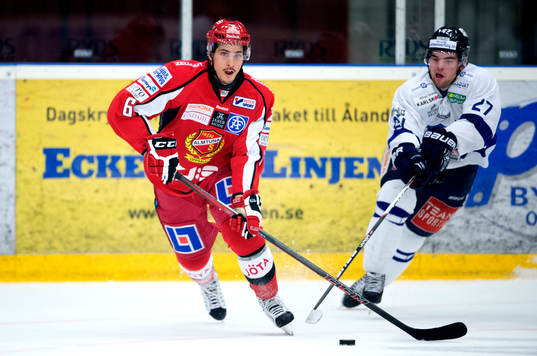 Almtunas Magnus Svanberg och Karlskogas Pontus Vesterholm