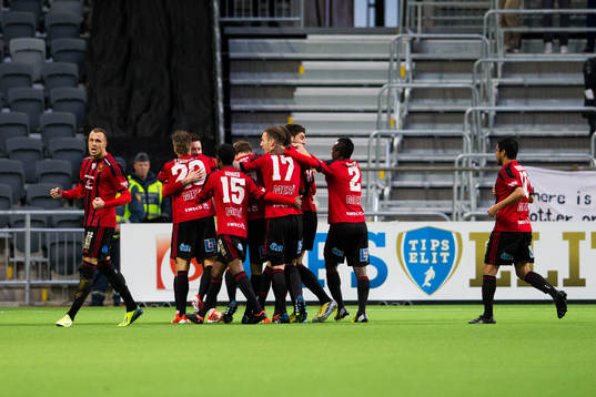 Östersunds Jamie Ryan Hopcutt jublar