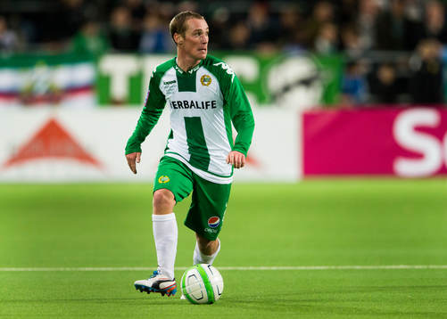Hammarbys Christoffer Carlsson med bollen