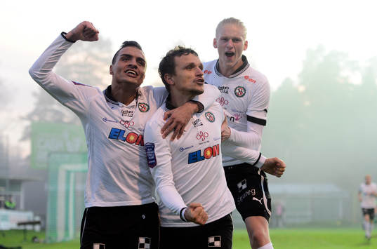 Örebros Shpetim Hasani jubelr