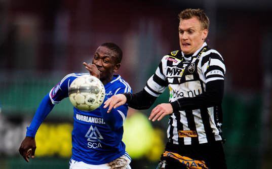 Sundsvalls Pa Amat Dibba och Landskrona BOIS Linus Malmqvist