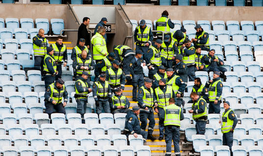 Ordningsvakter på Swedbank Stadion