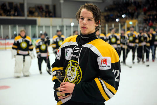 Sven Tumbas pris till bästa forward till Västergötlands