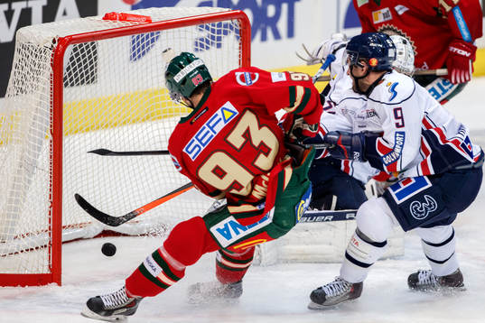 Frölundas Evan McGrath kvitterar till 2-2