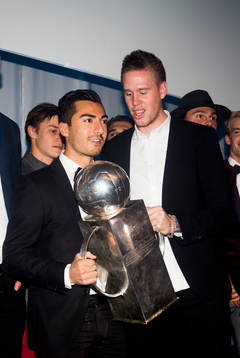 Malmös Jiloan Hamad och Pontus Jansson med Lennart