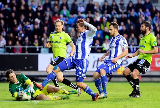Norrköpings målvakt David Mitov Nilsson IFK Göteborgs